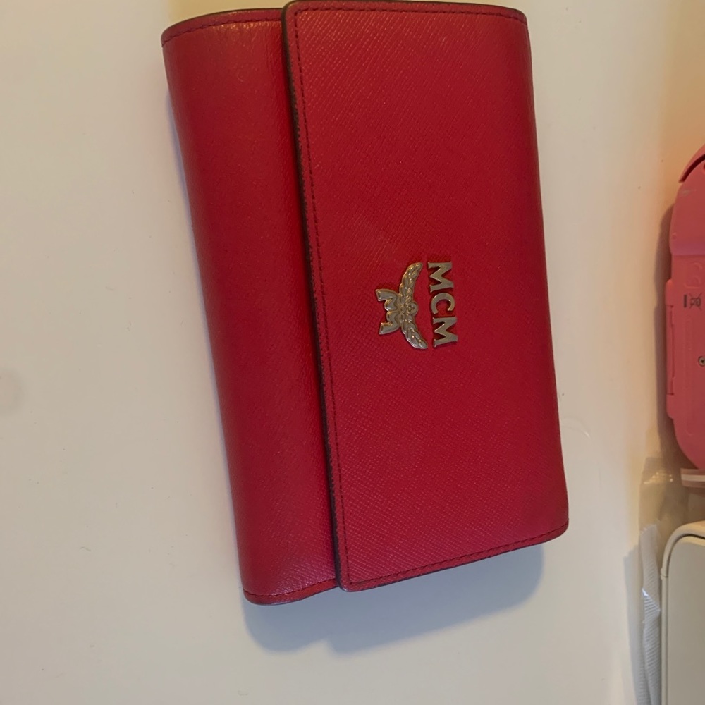 MCM wallet
